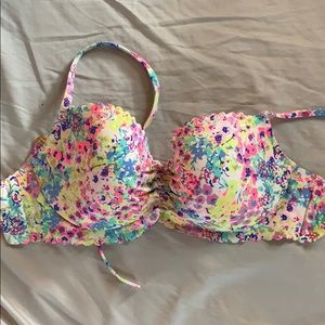 Victoria’s Secret swim top size 34 DD